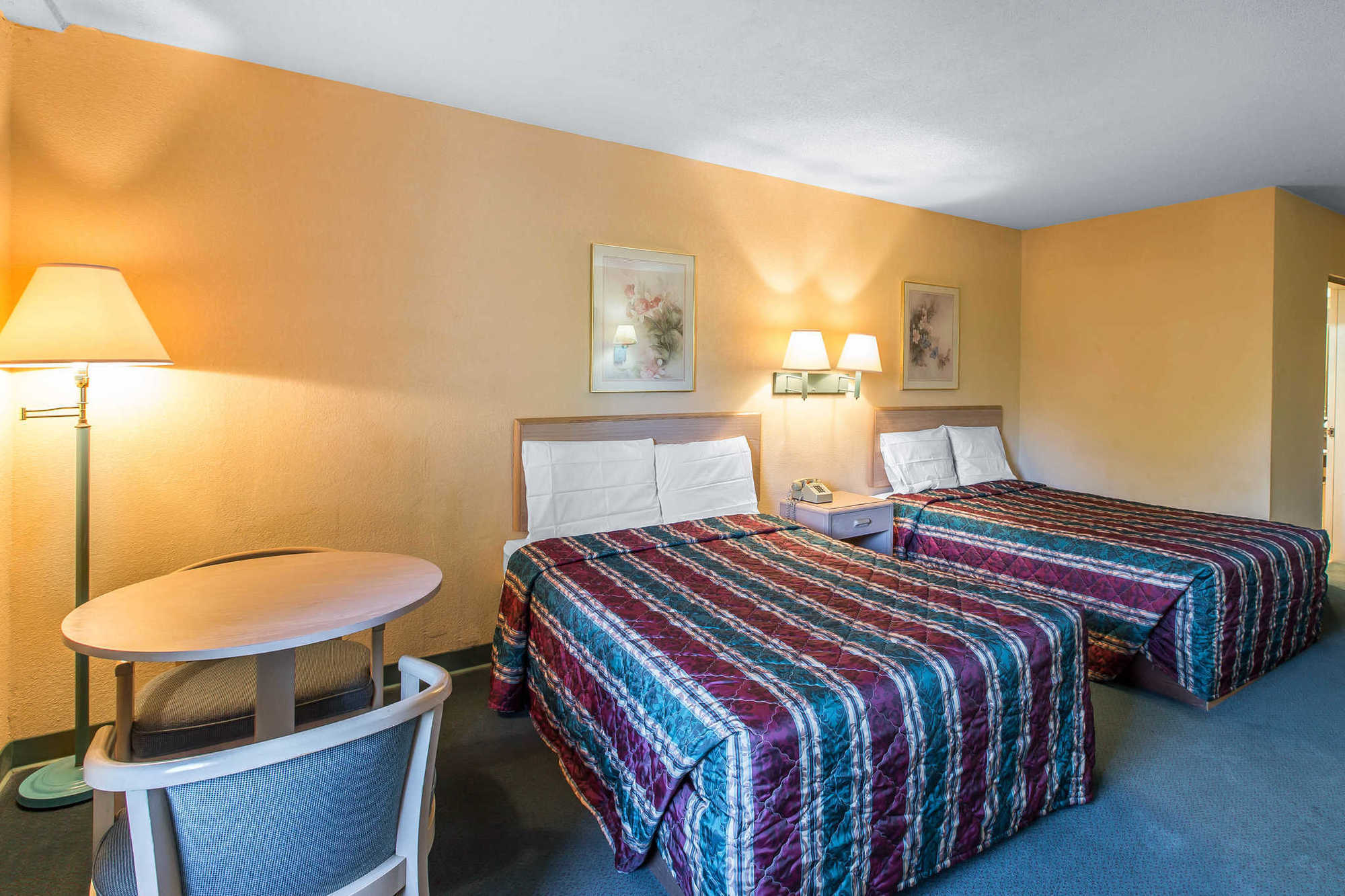 Travelodge By Wyndham Forsyth Cameră foto