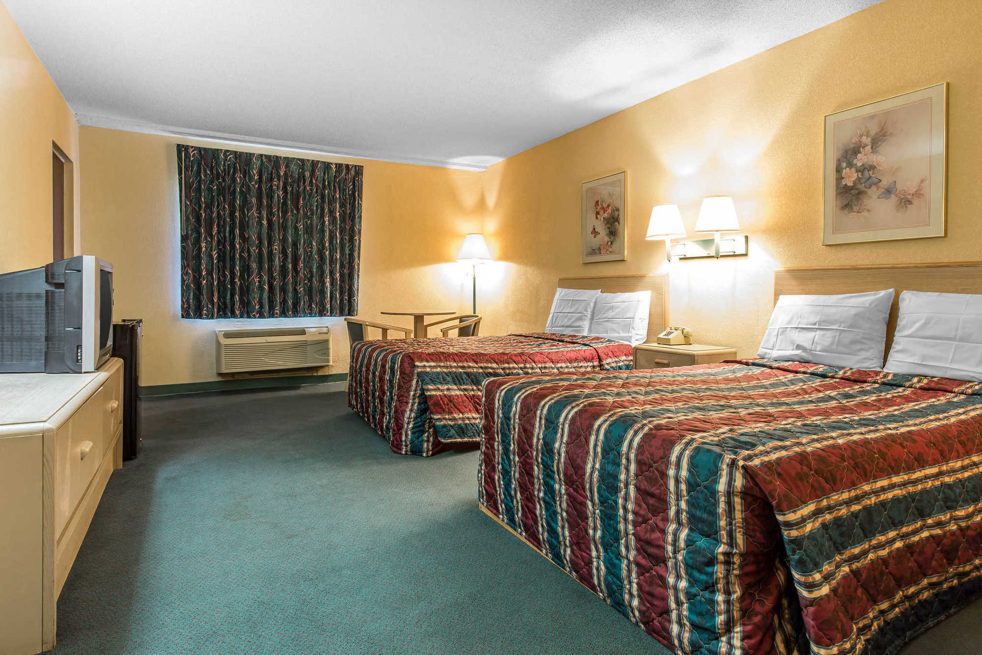 Travelodge By Wyndham Forsyth Cameră foto